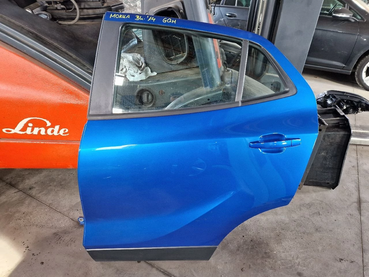 OPEL MOKKA Bal hátsó ajtó GQM