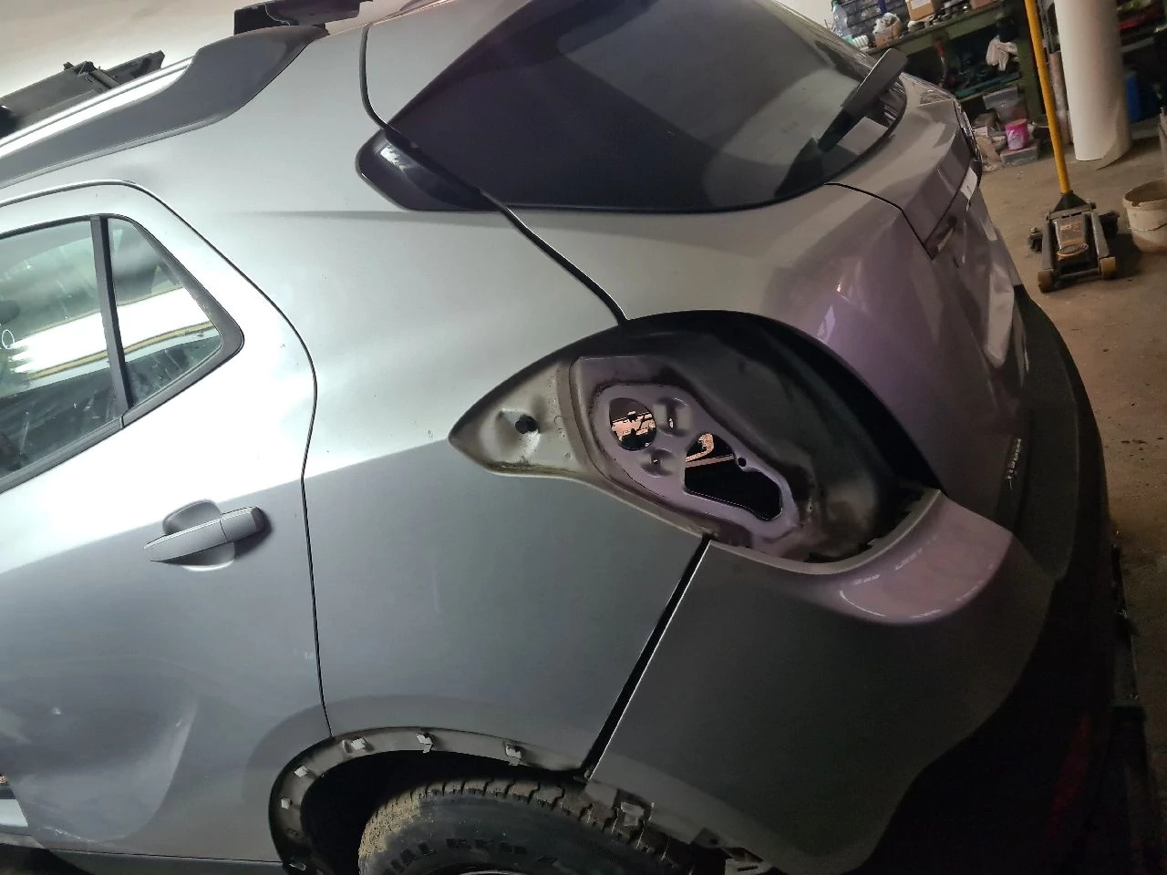 OPEL MOKKA bal hátsó sárvédő negyed