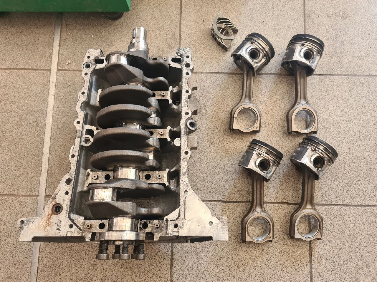 FORD MONDEO V 1.6 TDCI NGCA Főtengely hajtókarokkal
