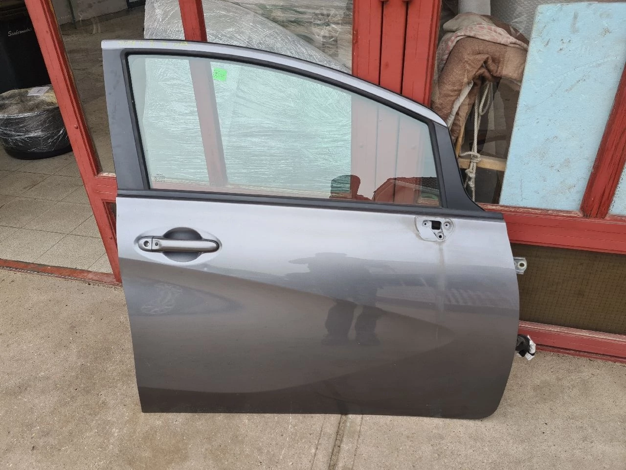 NISSAN NOTE (E12) jobb első ajtó KAD