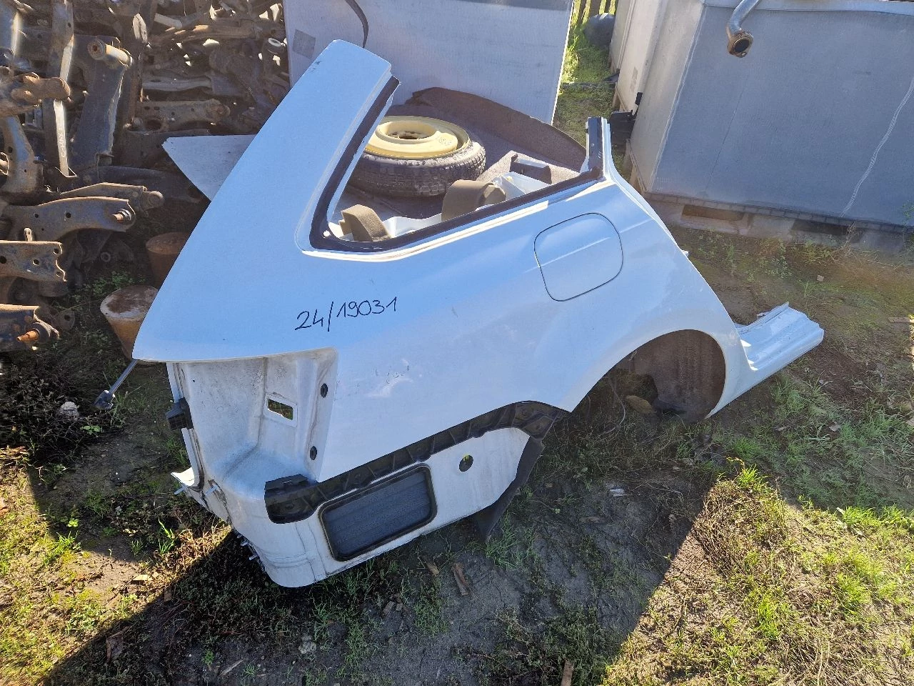 SKODA OCTAVIA III (5E) kombi jobb hátsó sárvédő negyed