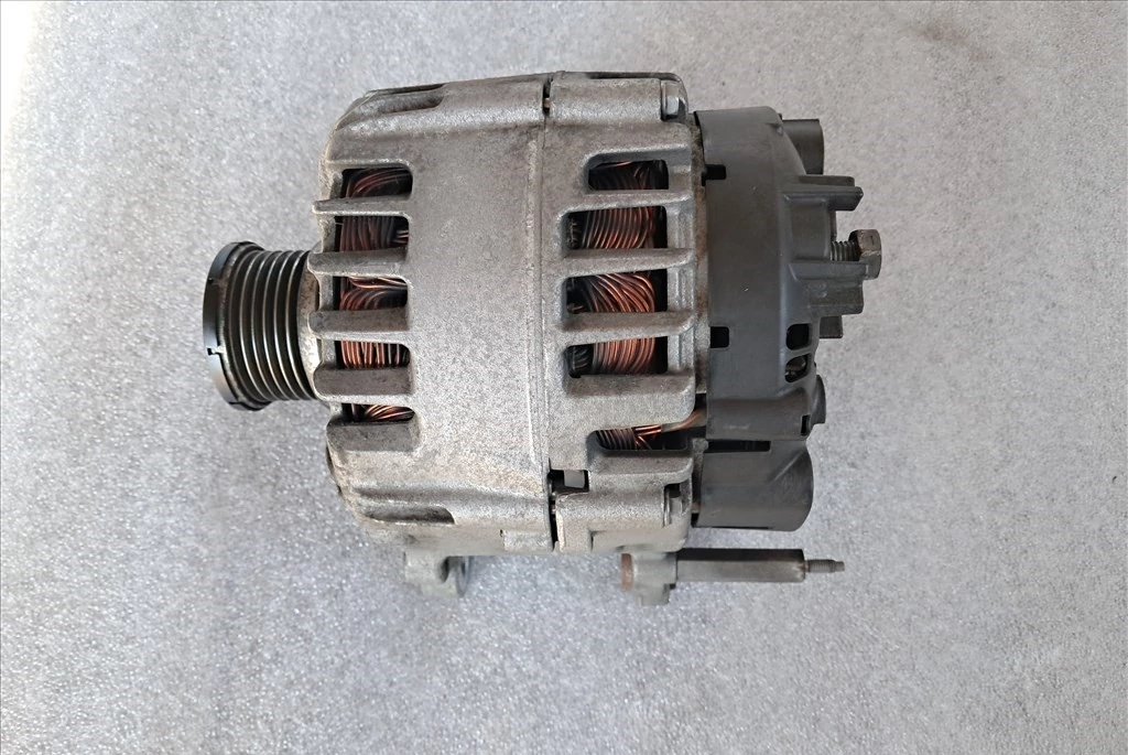 SKODA OCTAVIA III (5E) 2.0 TDI Generátor 03L903023L