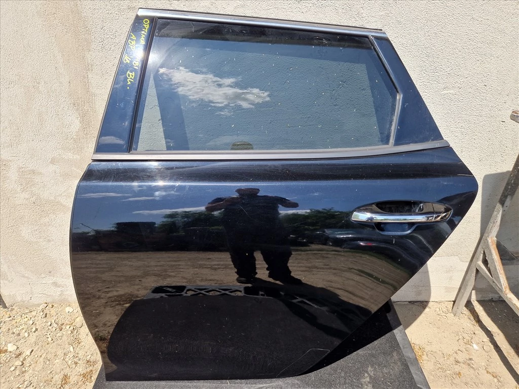 KIA OPTIMA (JF) Bal hátsó ajtó