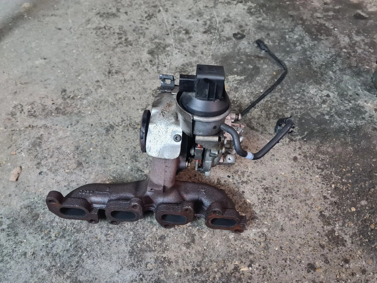 VOLKSWAGEN PASSAT B7 2.0 CRTDI CFF turbó 03L253056G