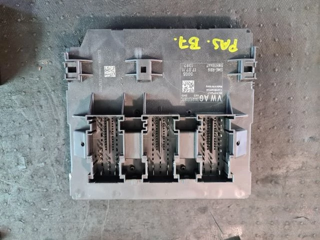 VOLKSWAGEN PASSAT B7 BCM 3AA937087C