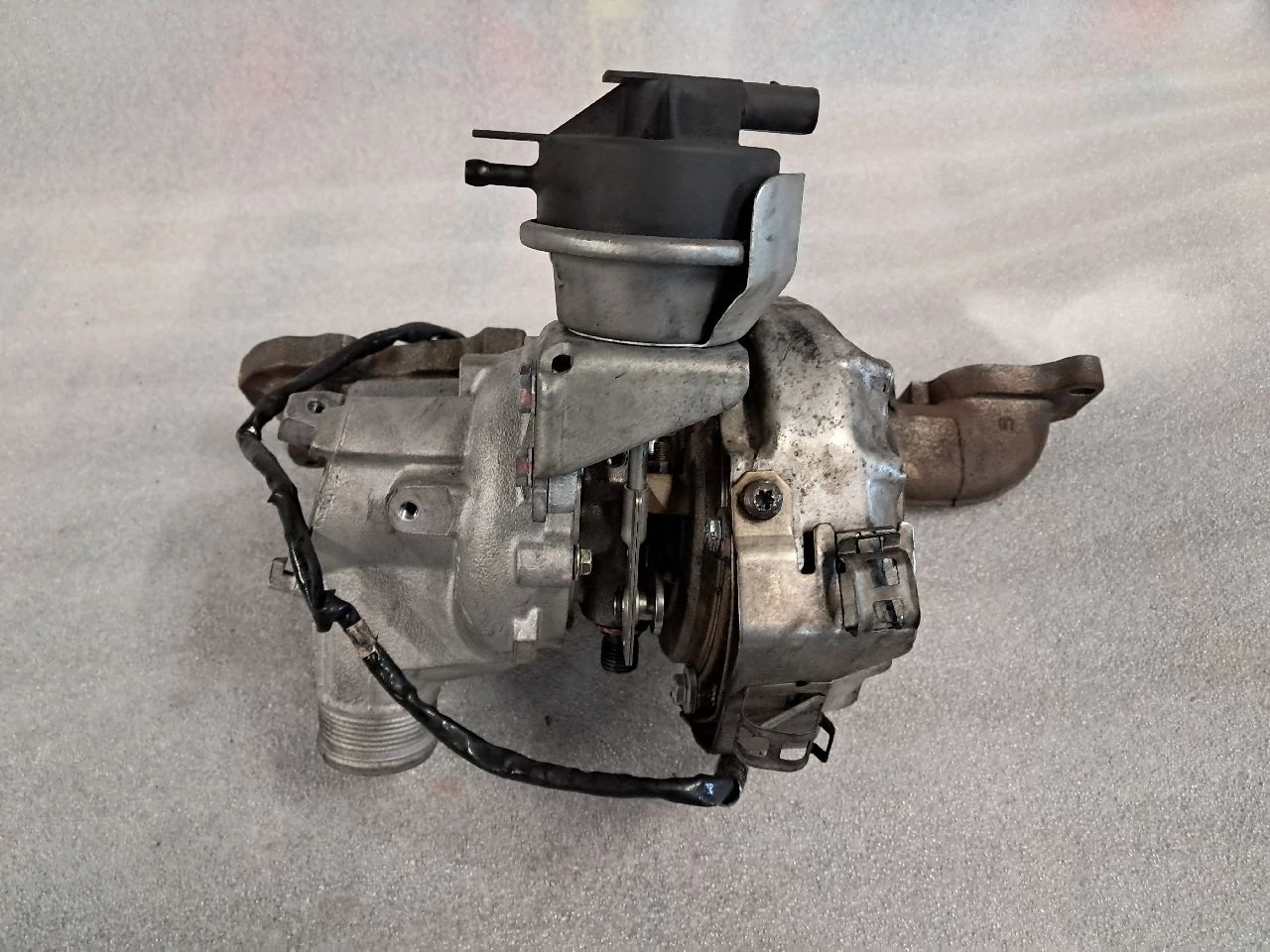VOLKSWAGEN PASSAT B8 (3G) 2.0 CRTDI CRL turbó