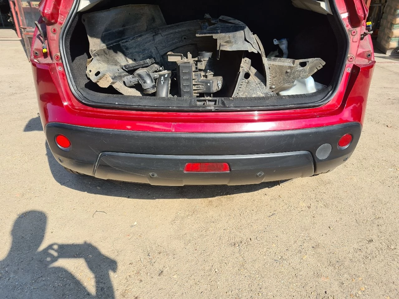 NISSAN QASHQAI (J10) Hátsó lökhárító