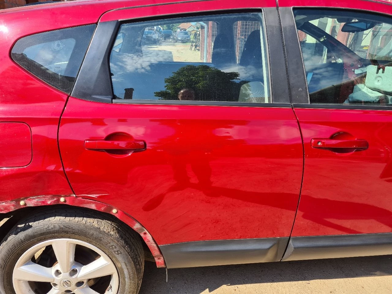 NISSAN QASHQAI (J10) jobb hátsó ajtó 