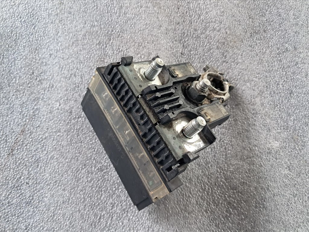 NISSAN QASHQAI (J10) Akkumulátor saru elektronikával