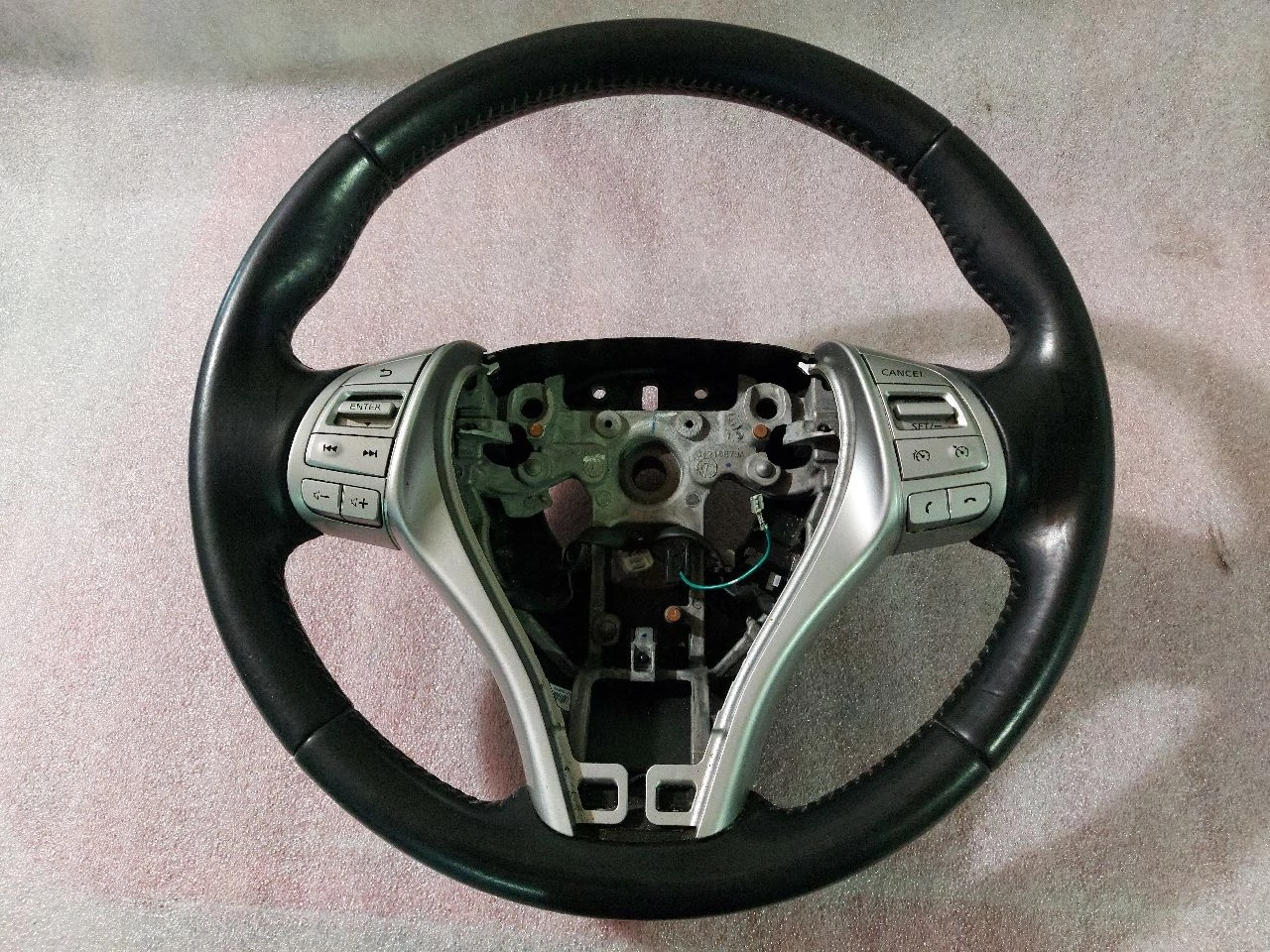 NISSAN QASHQAI (J11) kormány