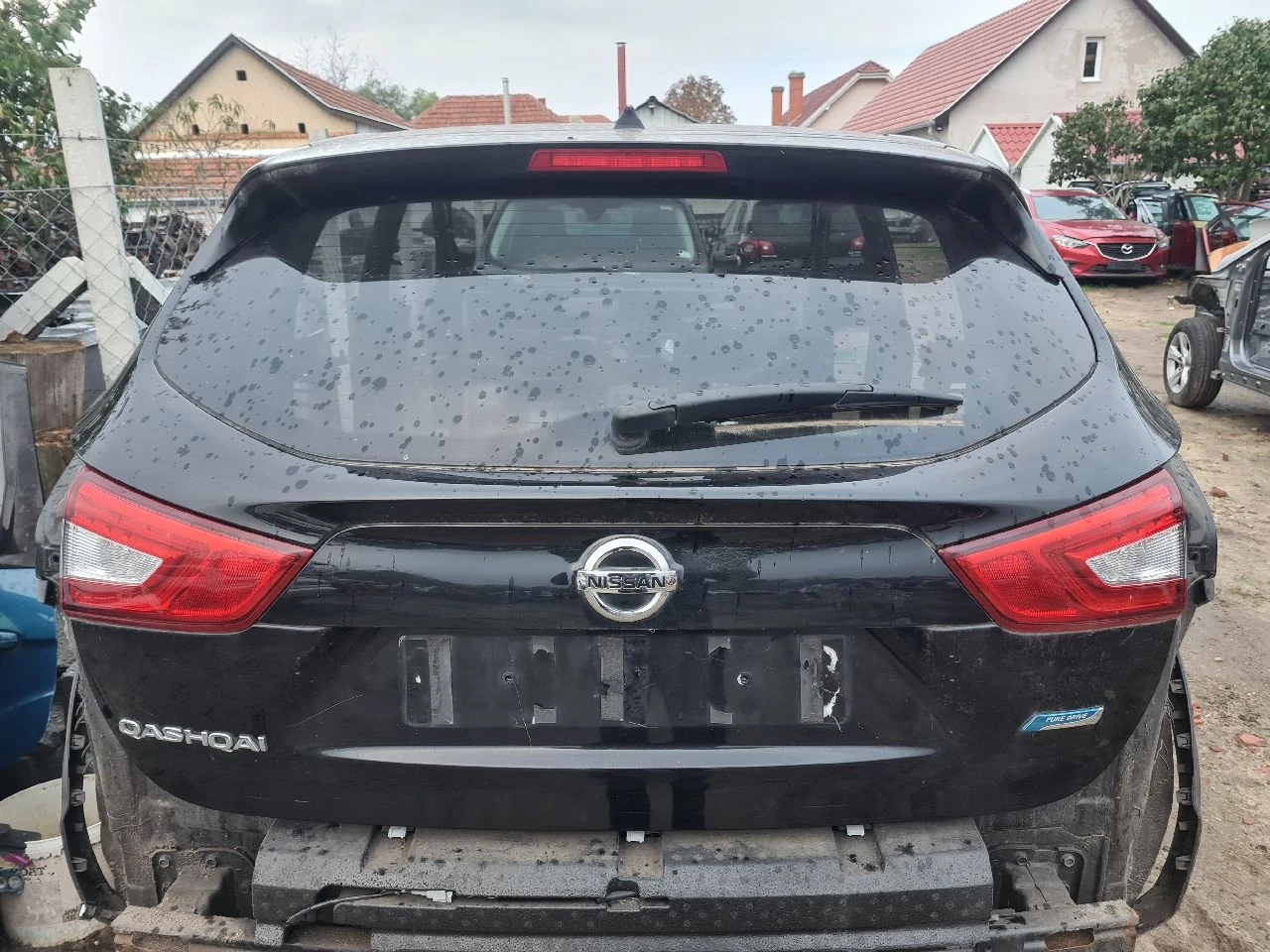 NISSAN QASHQAI II (J11) Csomagtérajtó