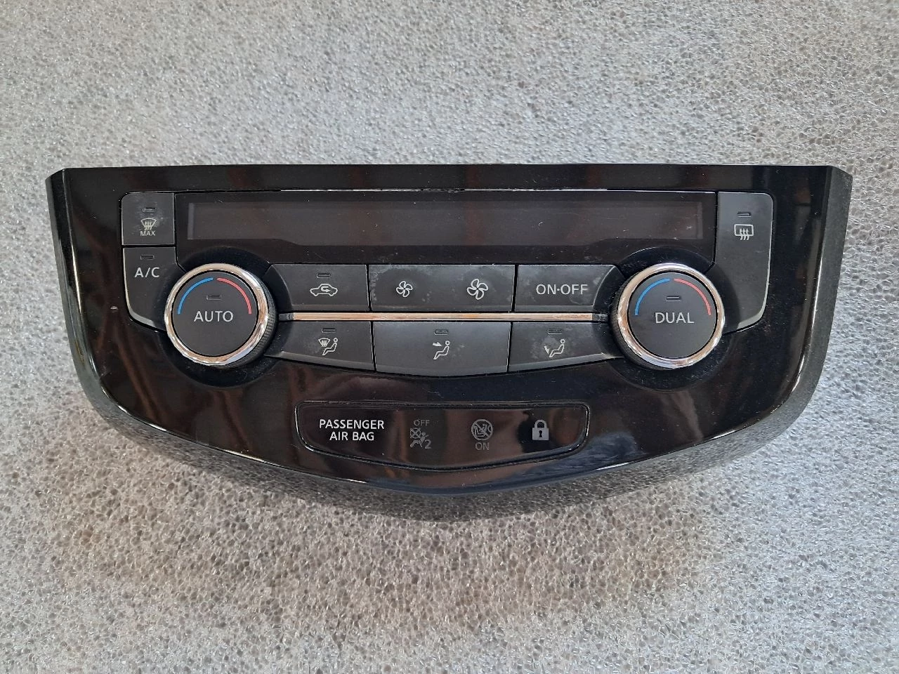 NISSAN QASHQAI II (J11) Klímakapcsoló, fűtéskapcsoló 275004EA0A