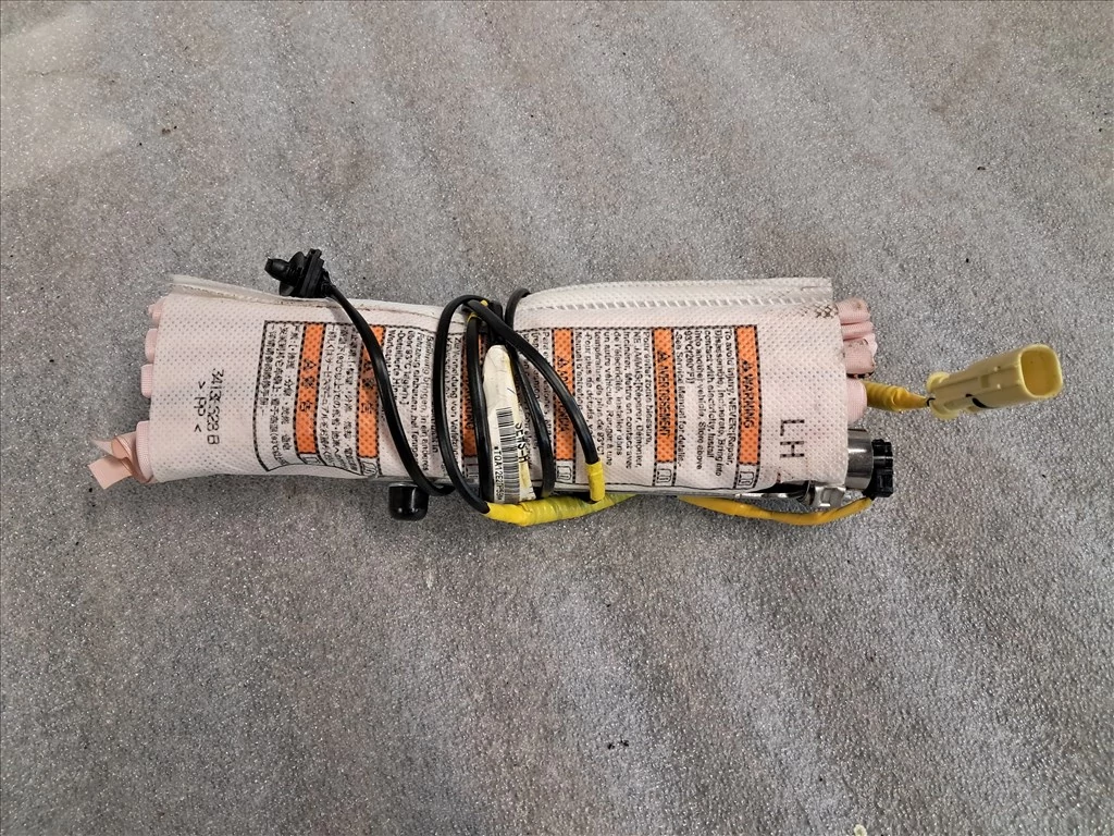 SUZUKI SX4 S-CROSS (JY) Bal oldallégzsák  85850-61M00