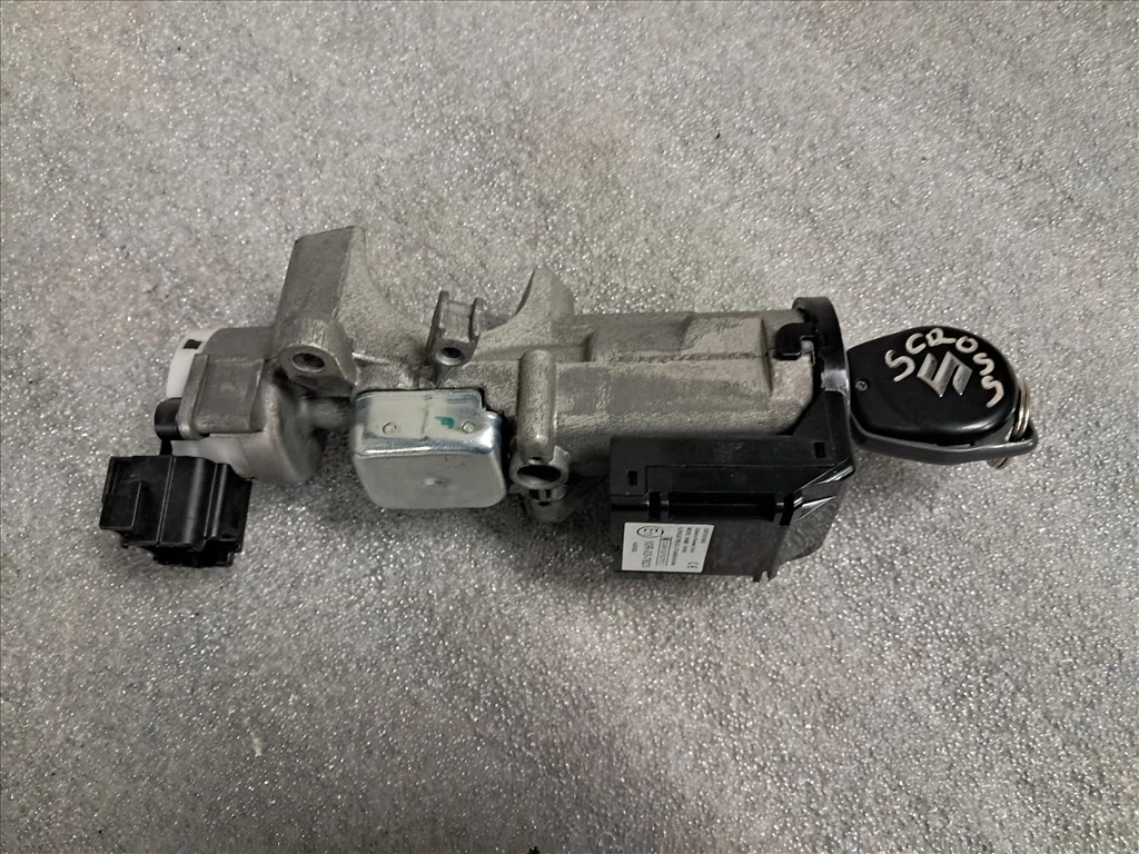 SUZUKI SX4 S-CROSS (JY) Gyújtáskapcsoló 33970-61M00