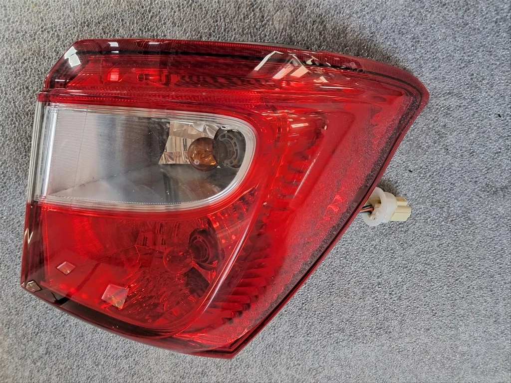 SUZUKI SX4 S-CROSS (JY) Jobb külső hátsó lámpa