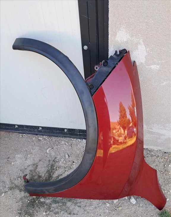 NISSAN JUKE (F15) bal első sárvédő