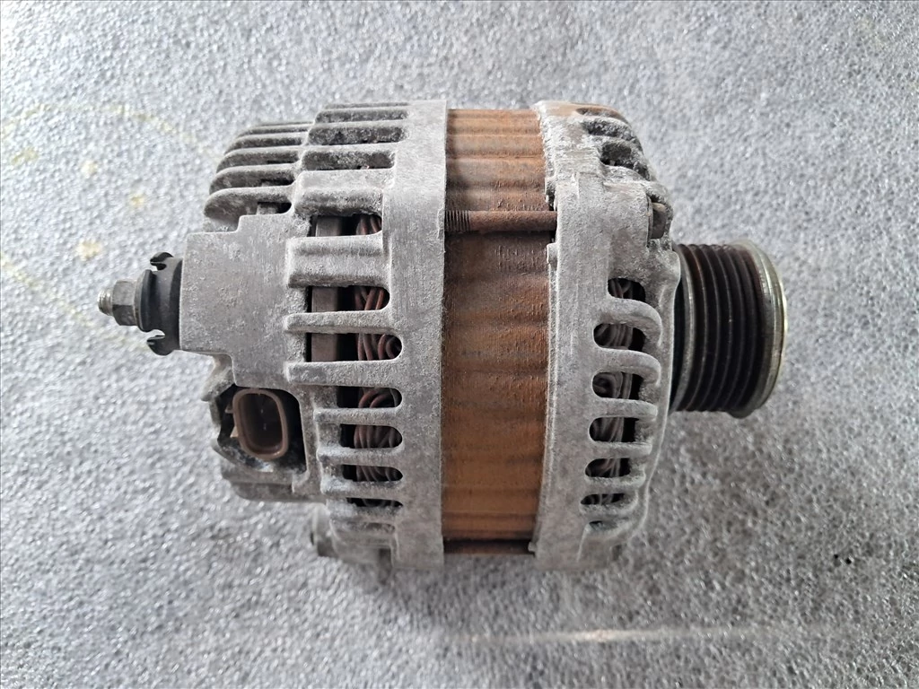 NISSAN JUKE (F15) 1.5 DCI generátor 231003VDIA