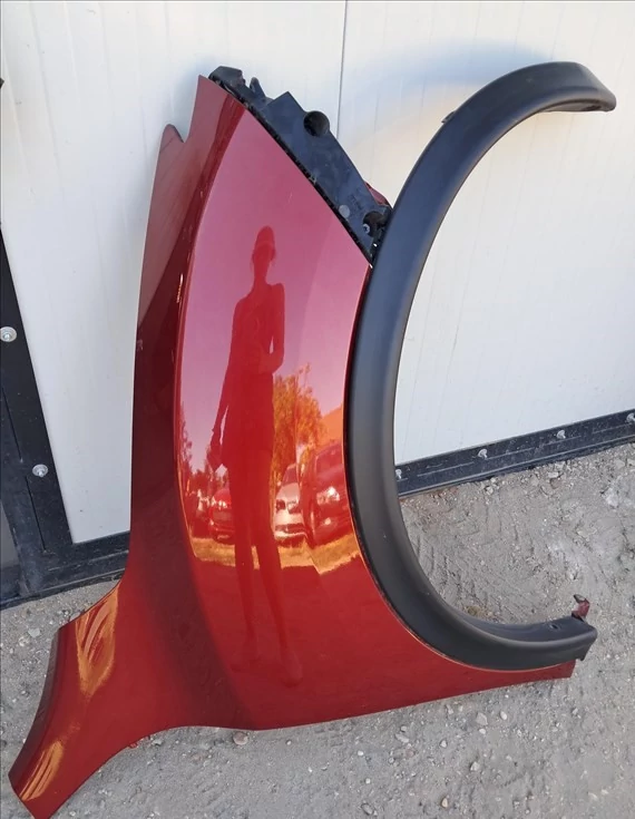 NISSAN JUKE (F15) Jobb első sárvédő
