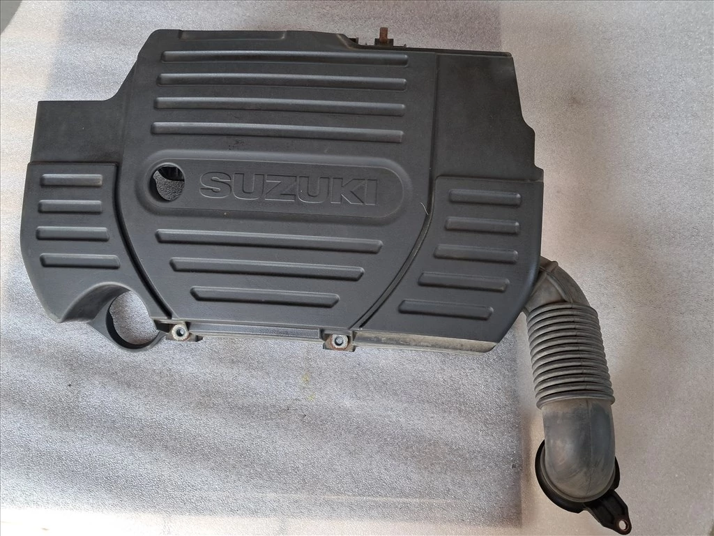 SUZUKI SX4 S-CROSS (JY) 1.6 levegőszűrőház 61M-A0I