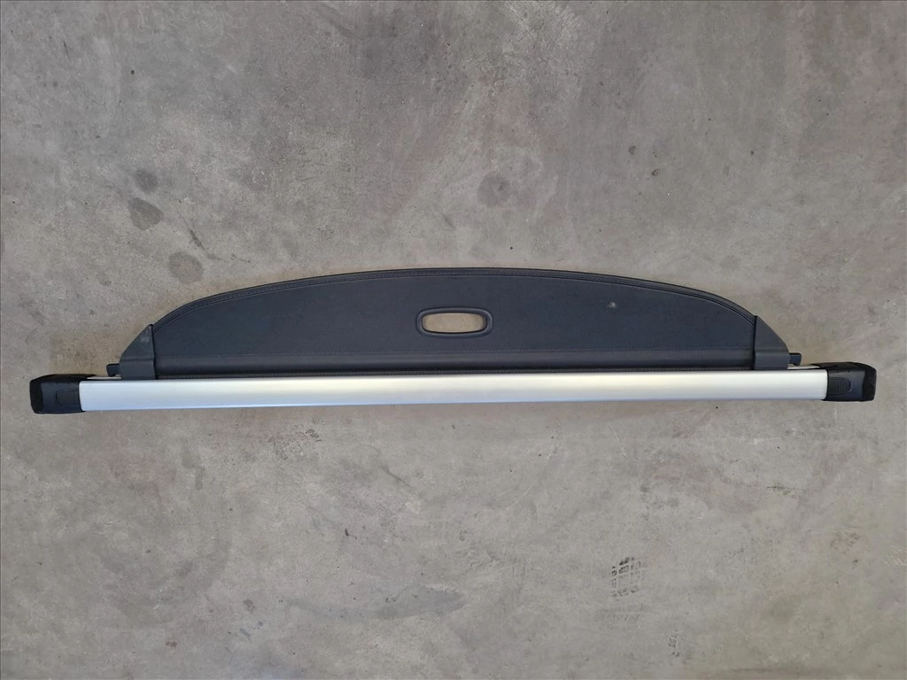 KIA SPORTAGE (QL) Csomagtér roló