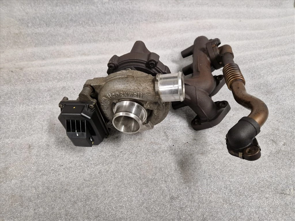 KIA SPORTAGE (QL) 1.7 CRDI D4FD (EURO 6) Turbó 28201-2A820