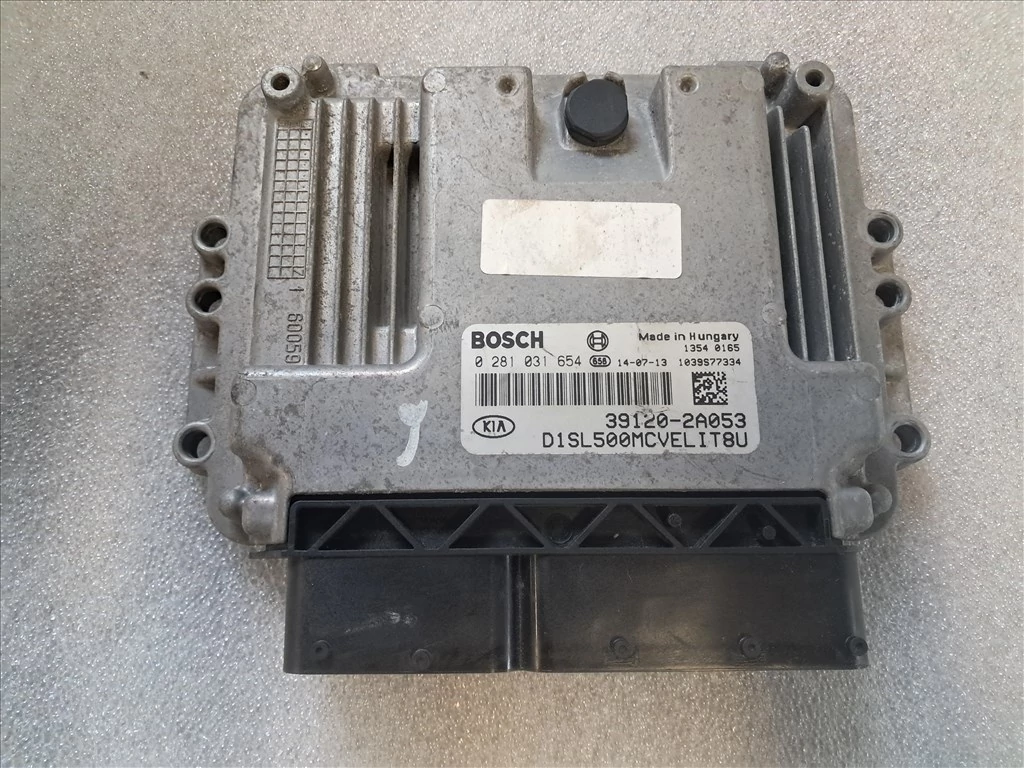 KIA SPORTAGE (SL) 1.7 CRDI D4FD Motorvezérlő 39120-2A053