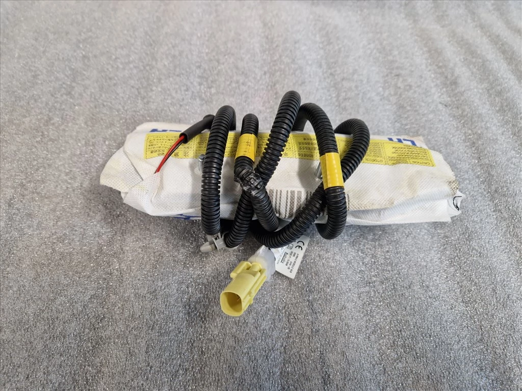 KIA SPORTAGE (SL) Bal oldallégzsák 889103U000