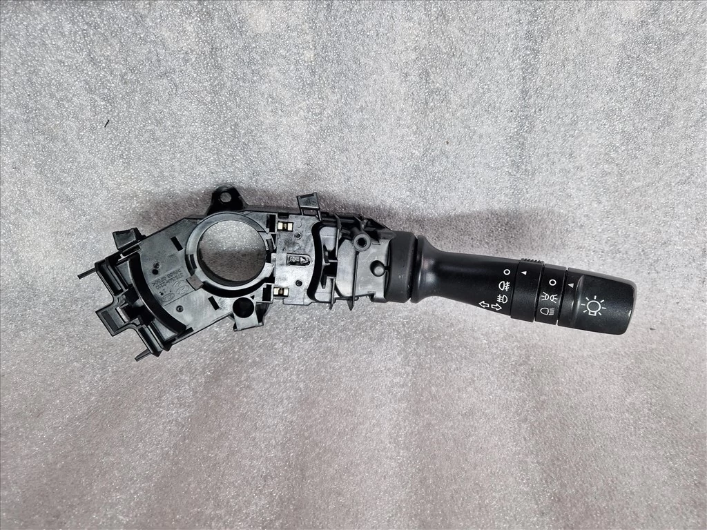 KIA SPORTAGE (SL) Bal kormánykapcsoló, irányjelző 93410-1M631