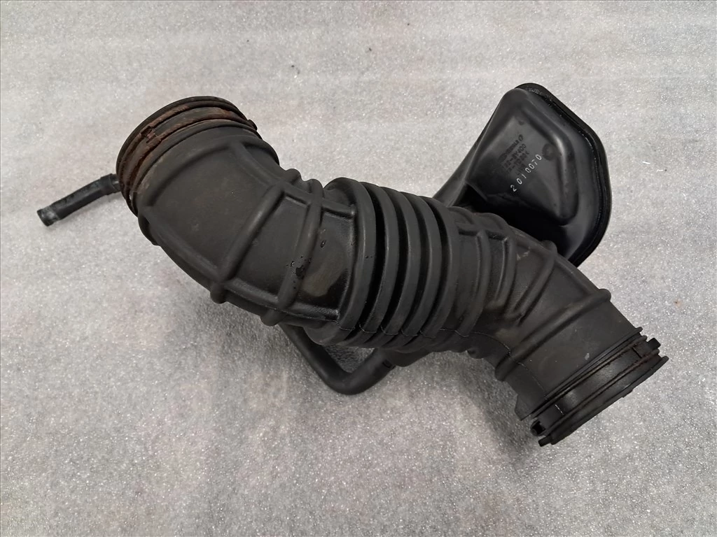 KIA SPORTAGE (SL) 1.6 GDI G4FD Szívócső 28138-2Y400