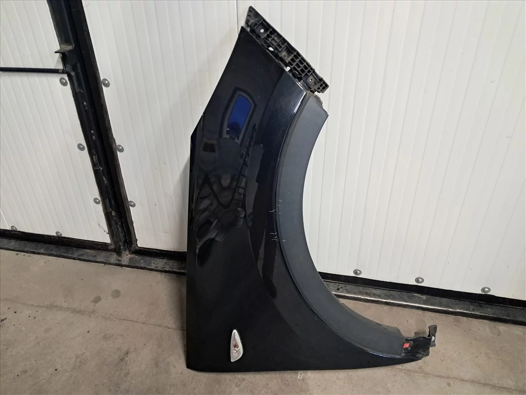 KIA SPORTAGE (SL) Jobb első sárvédő