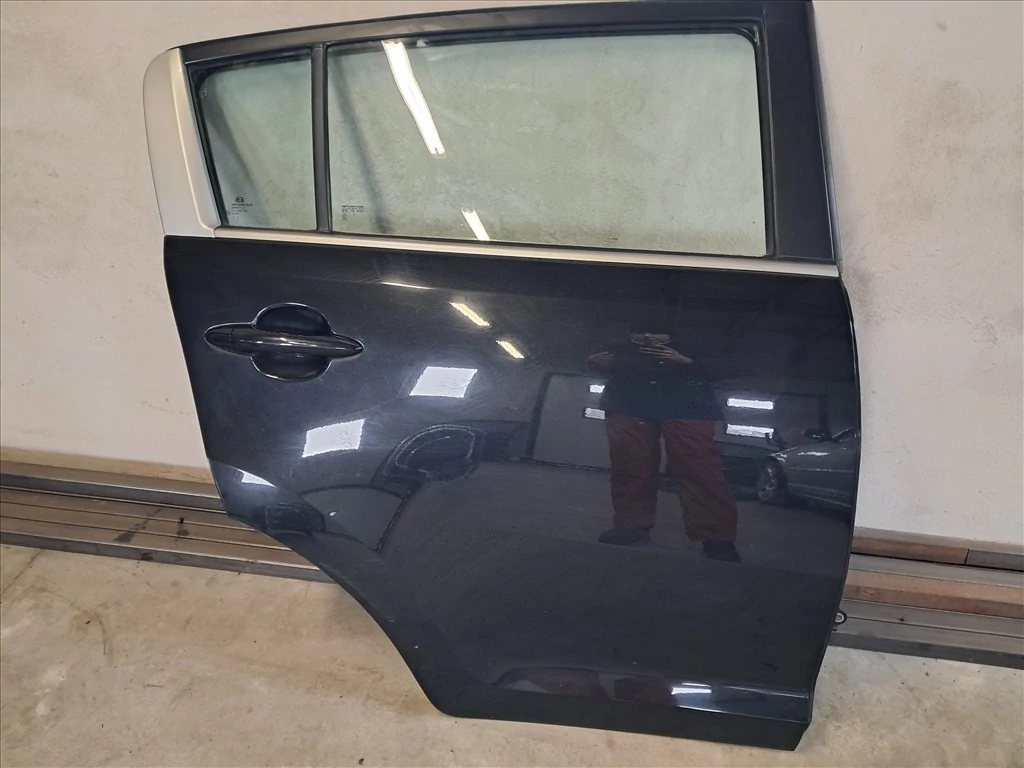 KIA SPORTAGE (SL) Jobb hátsó ajtó