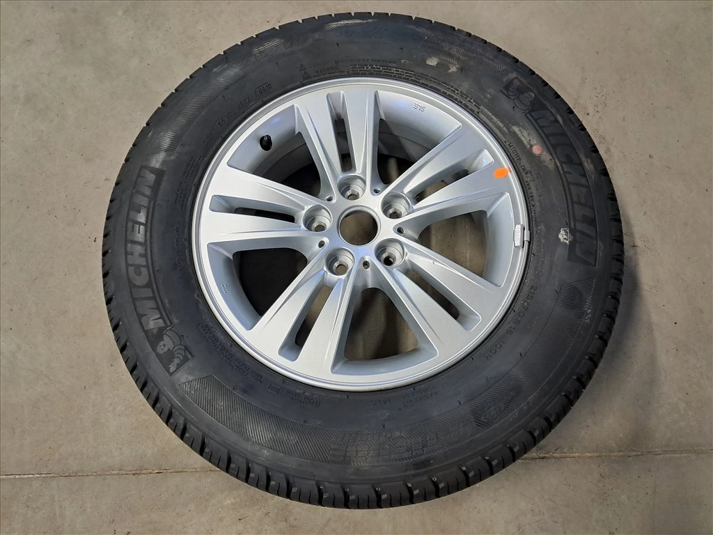 KIA SPORTAGE (SL) 16