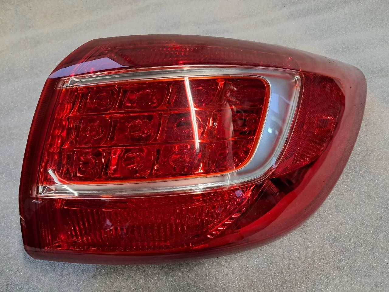 KIA SPORTAGE (SL) Jobb külső hátsó lámpa