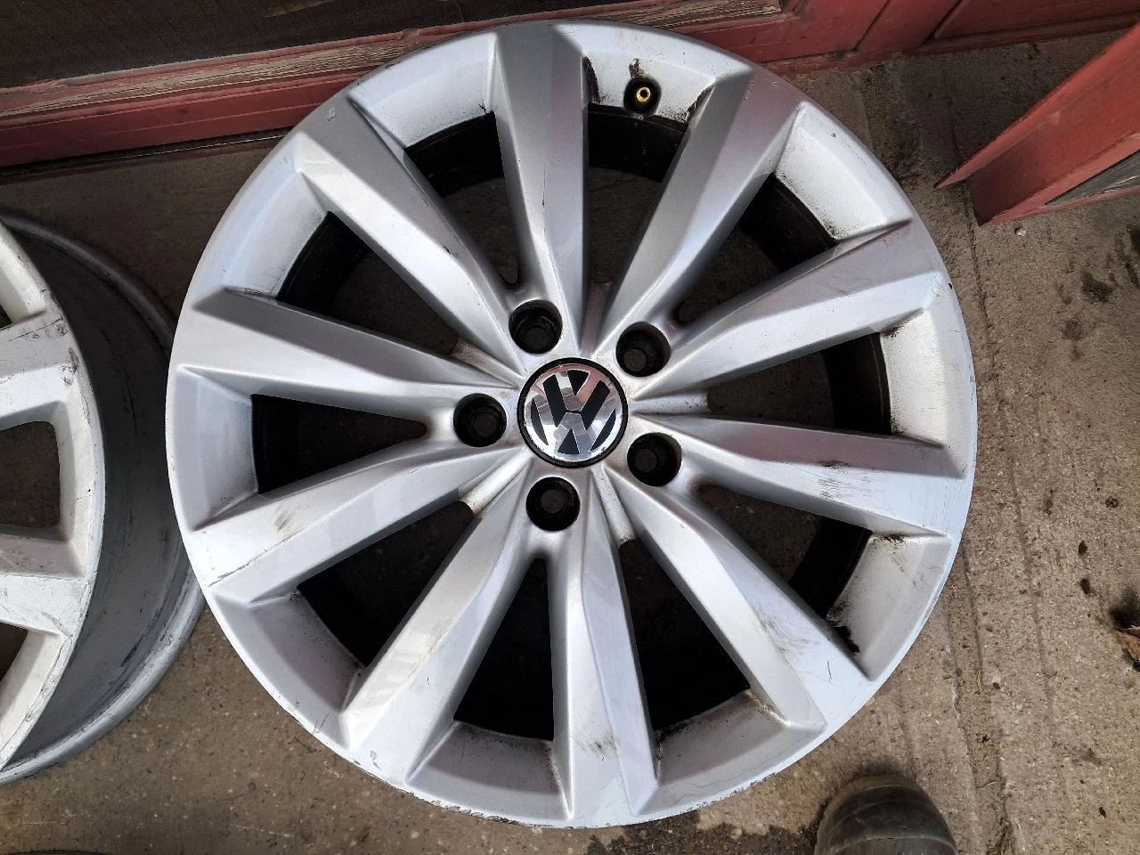VOLKSWAGEN TIGUAN (5N) 17