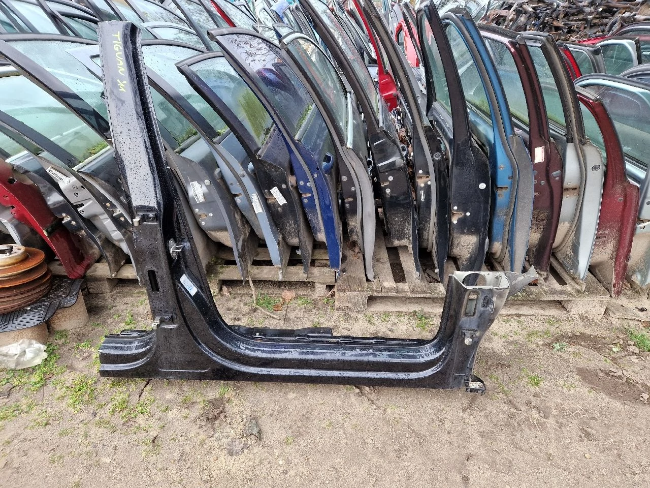 VOLKSWAGEN TIGUAN (5N) jobb küszöb