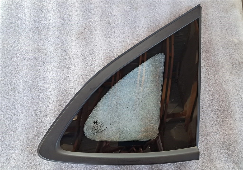 HYUNDAI TUCSON (TL) Jobb C