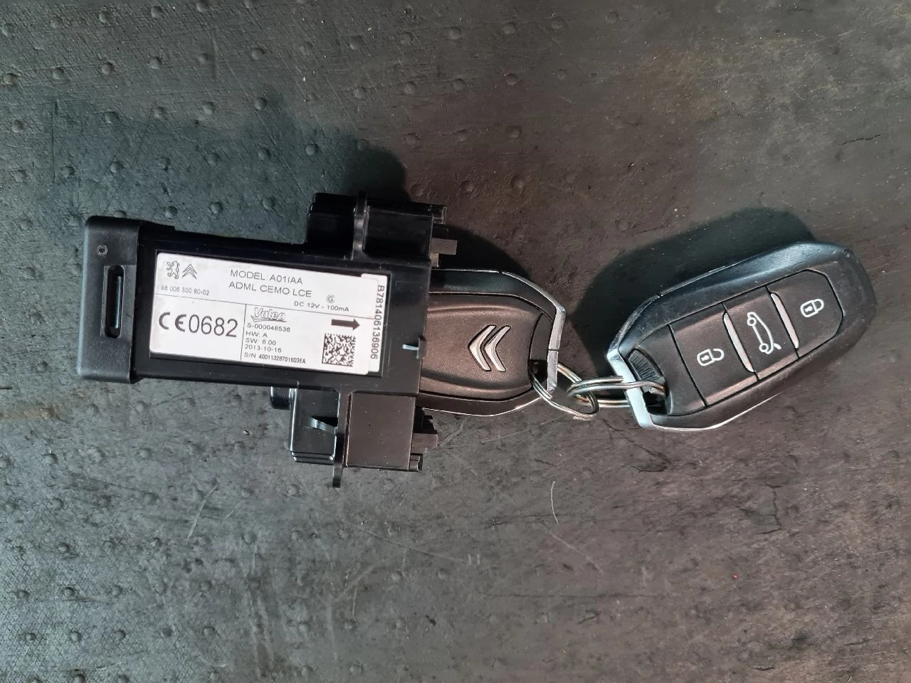 CITROEN C4 PICASSO II  gyújtáskapcsoló 9800630080