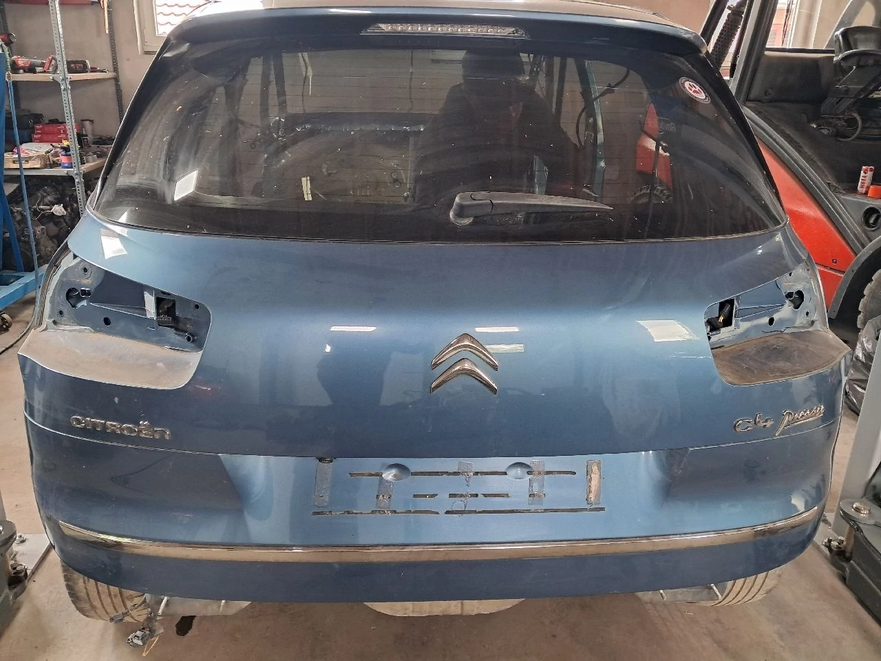 CITROEN C4 PICASSO II csomagtérajtó KGQ