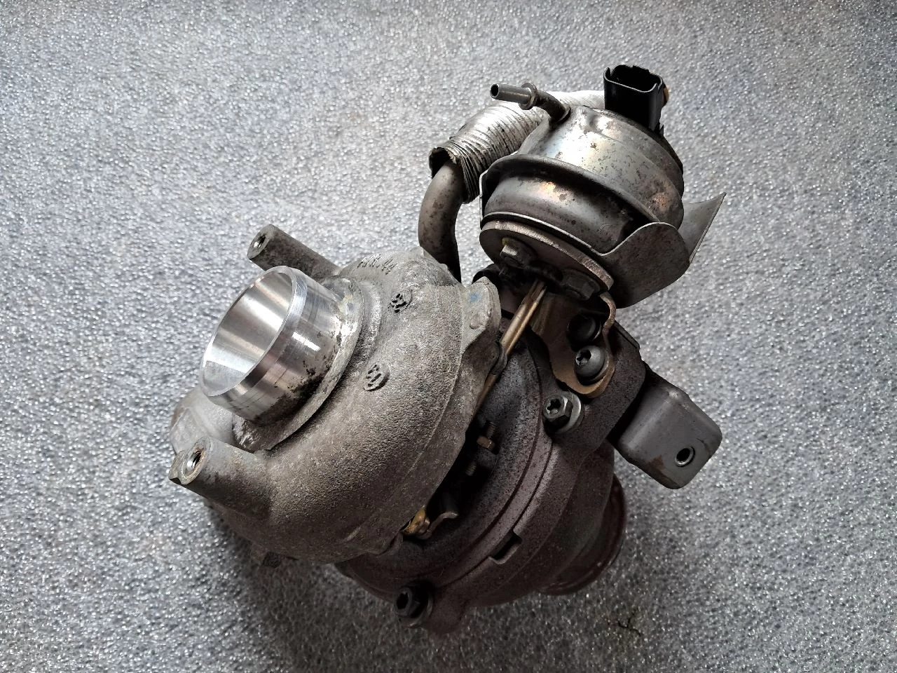 CITROEN C4 PICASSO II 1.6 HDI 9H05 turbó 9686120680