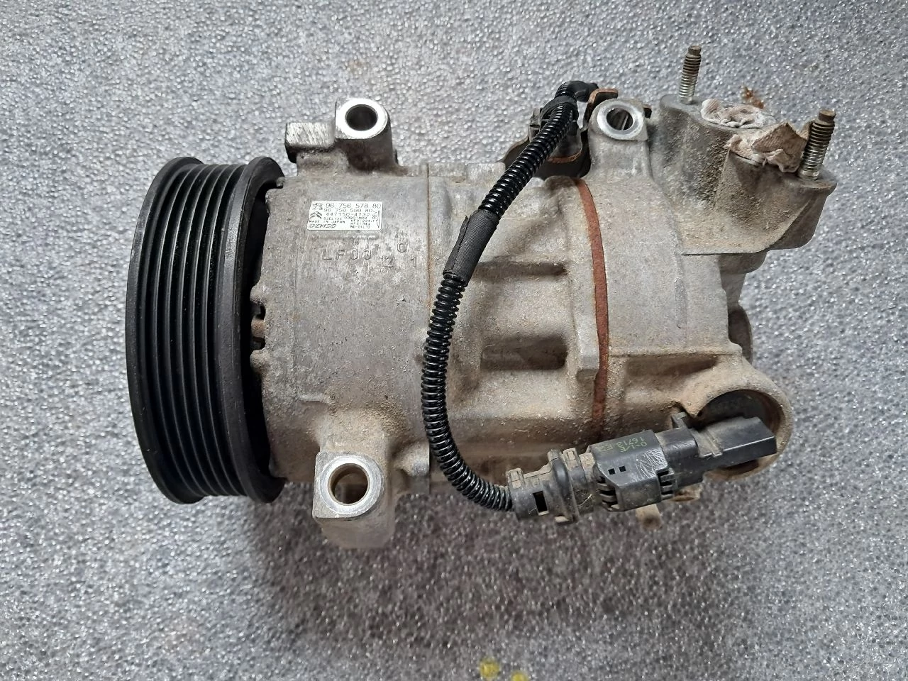 CITROEN C4 PICASSO II 1.6 HDI klímakompresszor 9675657880