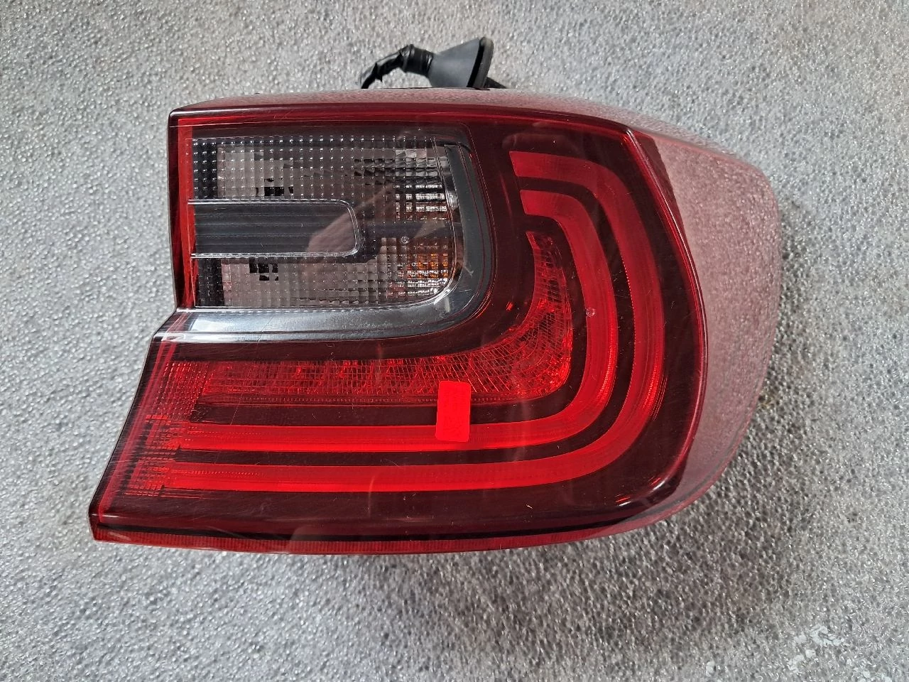 KIA CEED III (CD) Jobb külső hátsó lámpa 92402-J7050