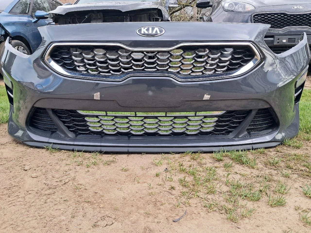 KIA CEED III (CD) első lökhárító