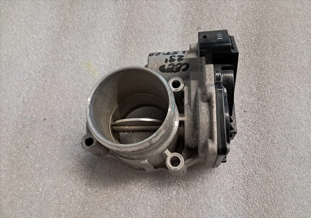 KIA CEED III (CD) 1.5 T-GDI G4LH Fojtószelep 35150-08200