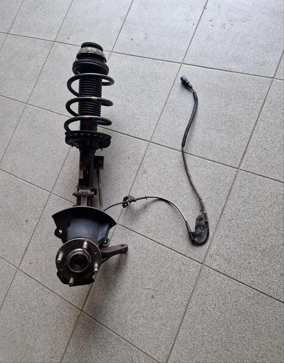 HYUNDAI I20 (GB) 1.2 Bal első gólyaláb csonkállvány