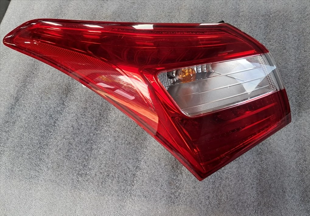 HYUNDAI I30 (GD) bal külső hátsó lámpa