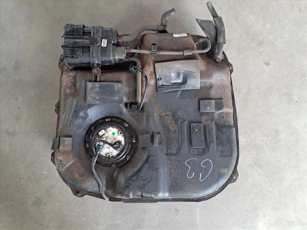 HYUNDAI I30 (GD) 1.4 Tank 31100-A6200