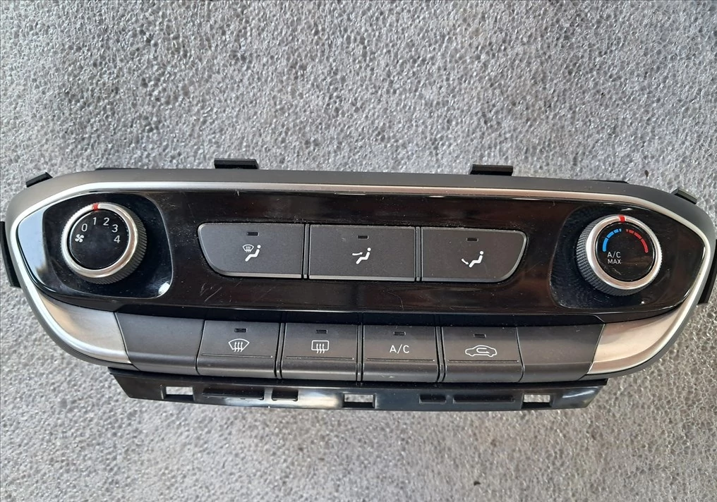 HYUNDAI I30 (PD) klímakapcsoló, fűtéskapcsoló 97250-G4000