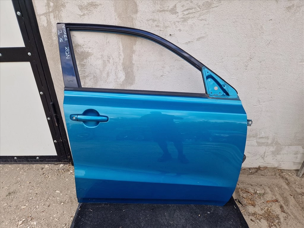 SUZUKI VITARA (LY) jobb első ajtó