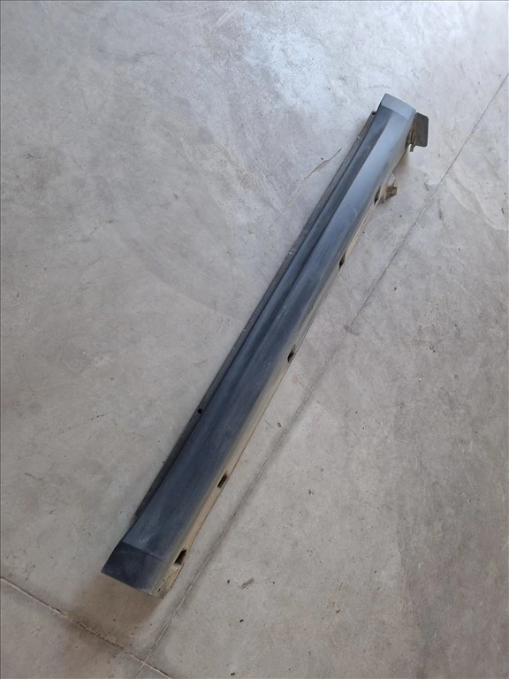 Suzuki Vitara (LY) Bal küszöb burkolat, spoiler 77241-54P0